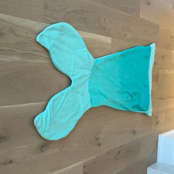 Mermaid blanket - Picture 8 of 8